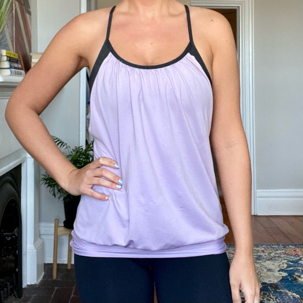 Lululemon Workout Tank / Size 6